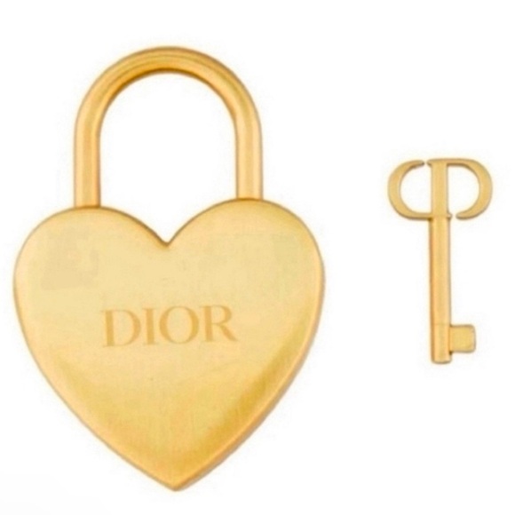 Dior Heart Padlock & Key Limited Edition 2023 - Picture 1 of 3